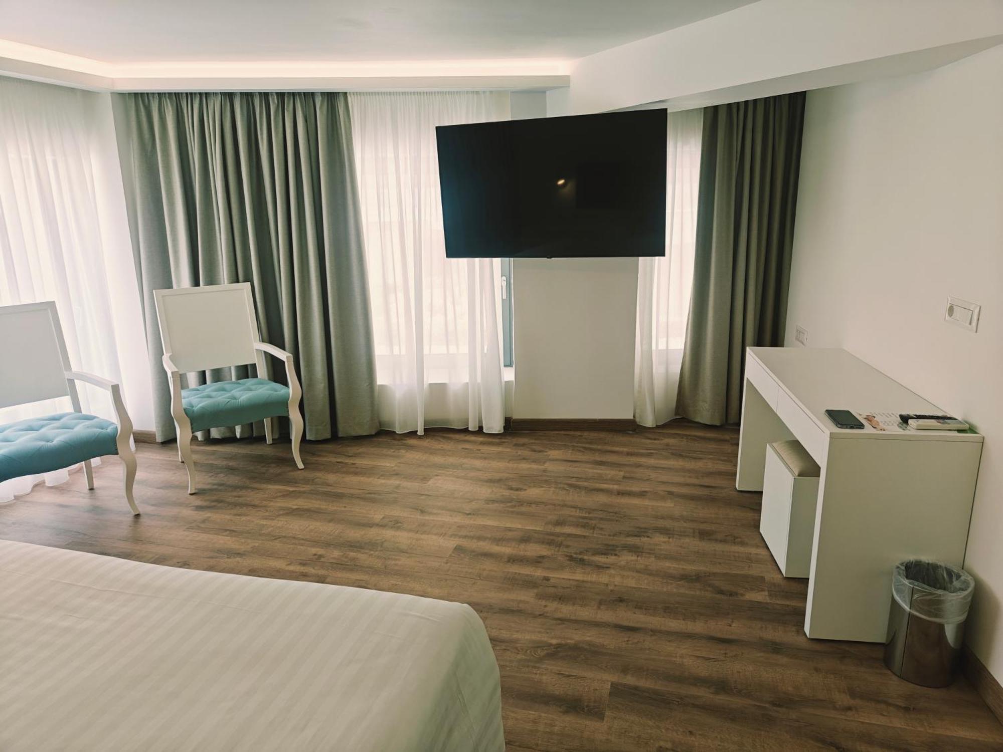 Ibiscus Hotel Rhodes City Bagian luar foto